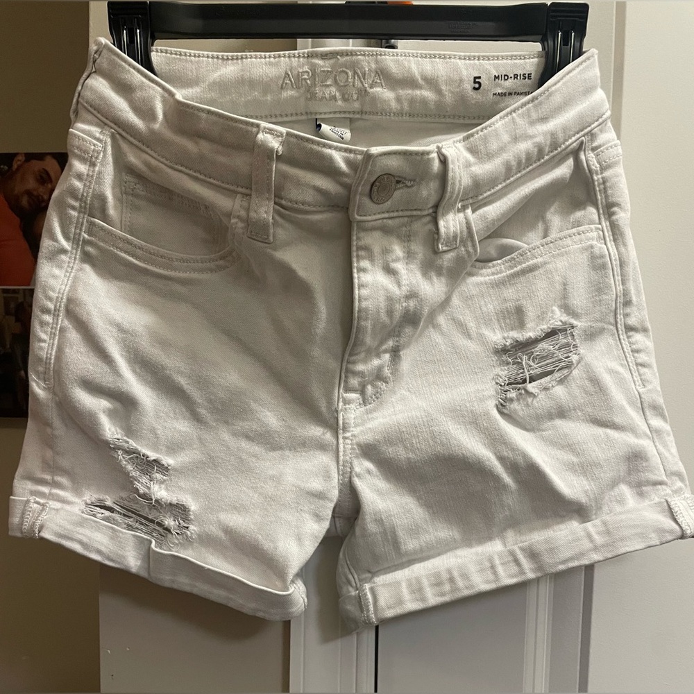 Arizona size 5 Jean shorts